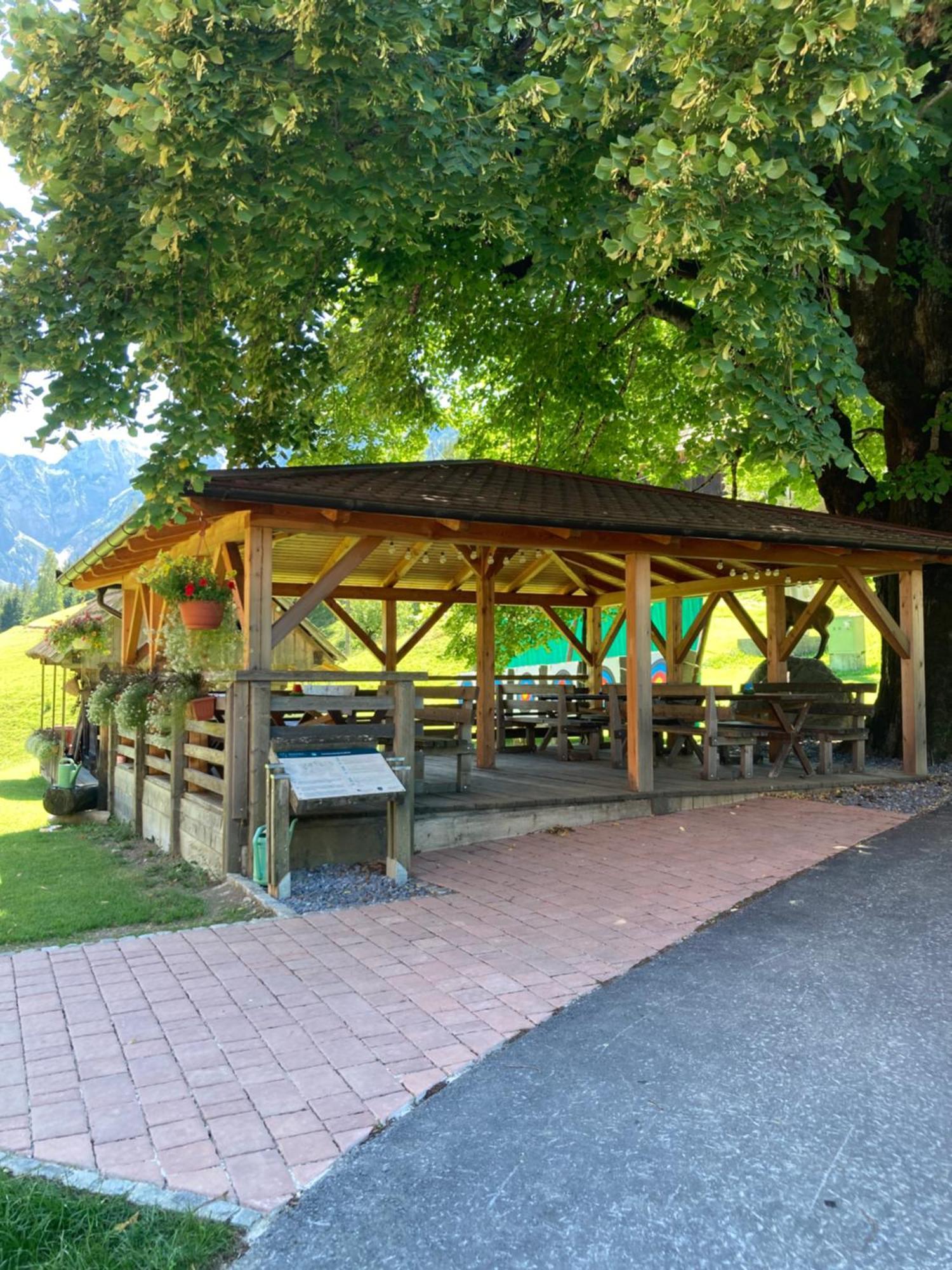 Tourist Farm Gradisnik Apartman Solčava Kültér fotó